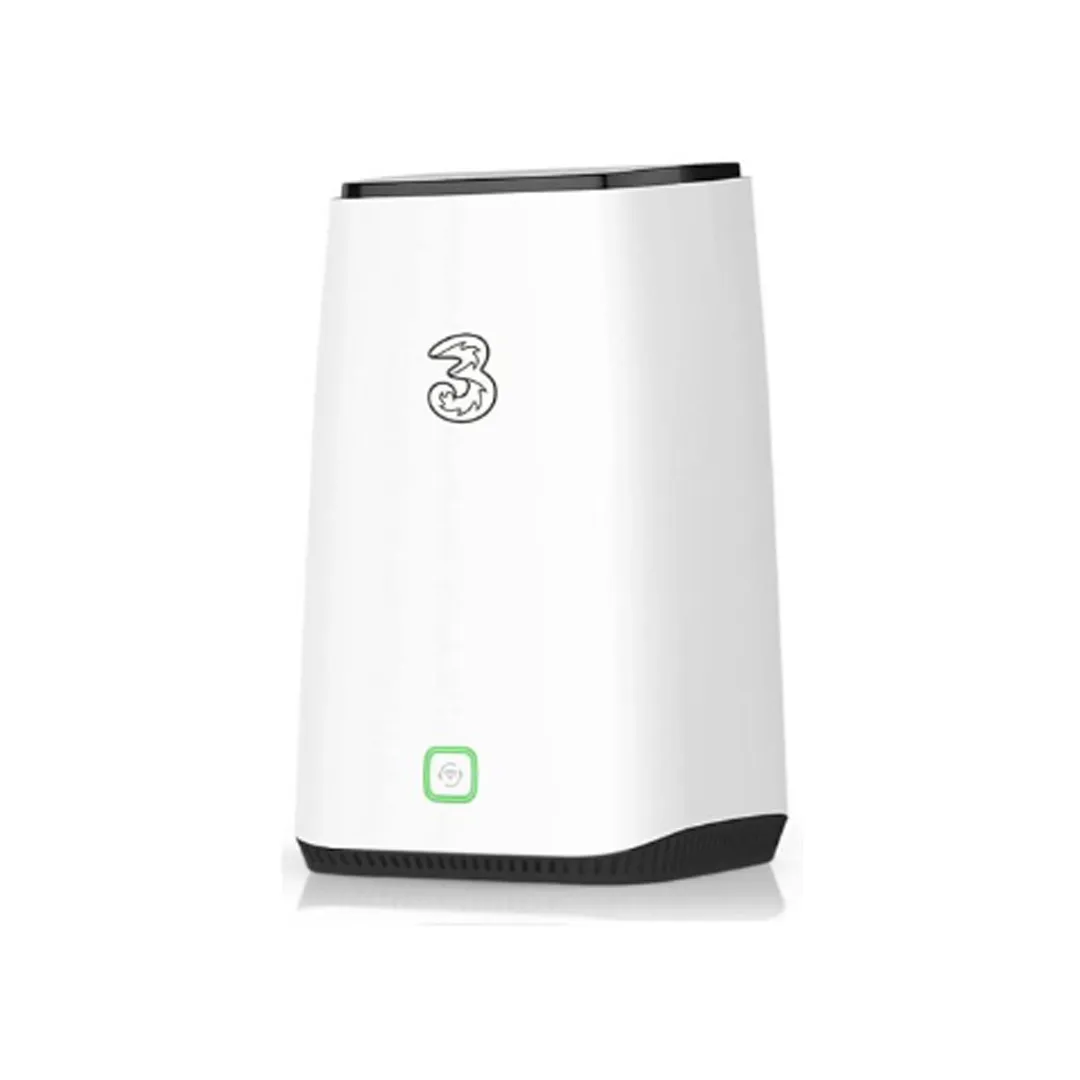 مودم زایکسل Zyxel NR5103E 5G رومیزی با آنتن خارجی